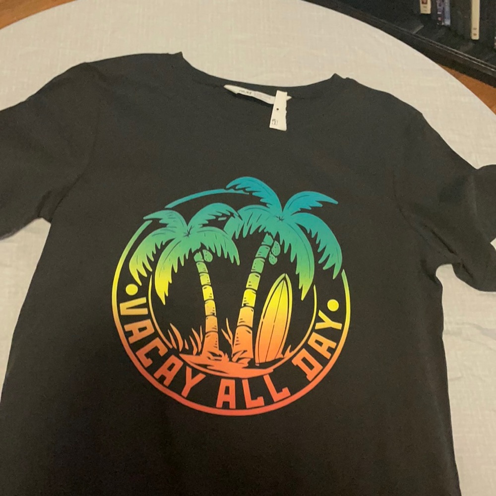 Size 10/12 kids black shirt